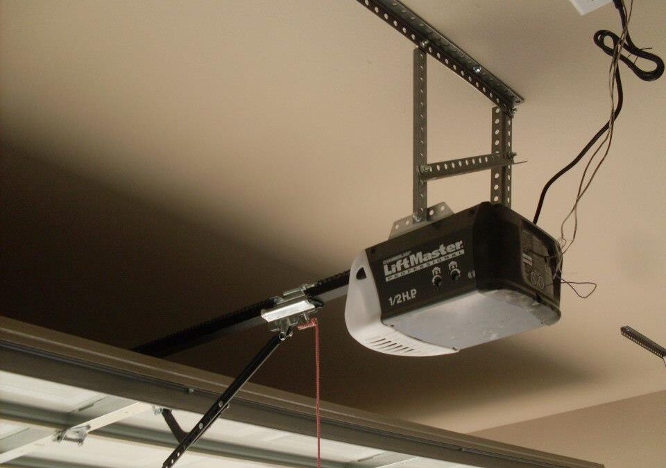 How Do I Reset My Garage Door Opener Manually?